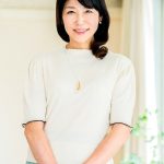 孫が可愛い六十路妻が若い燕と戯れる 166cmのスレンダーボディをしならせ浮気棒に絶頂